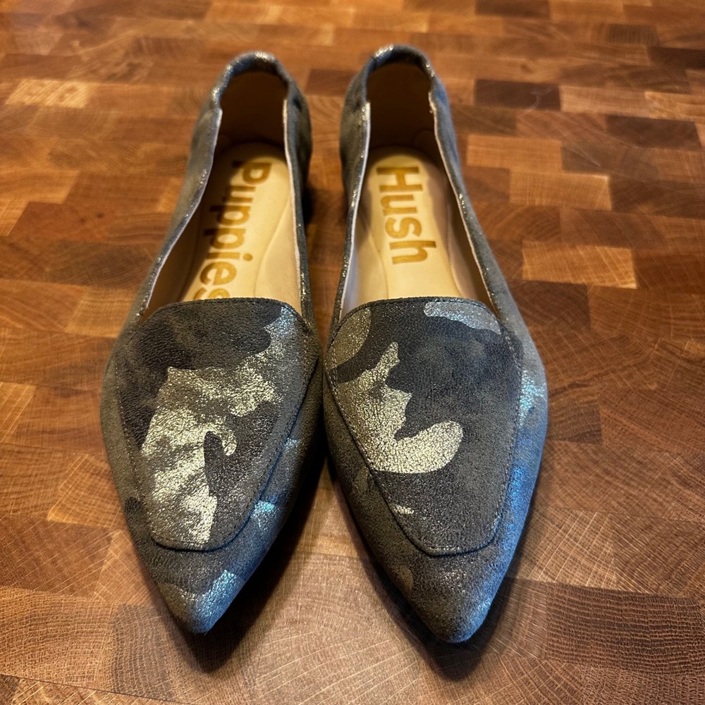 Hush Puppies Women's‎ Camo Pointed Toe Loafers Flats Comfortable Size 7.5